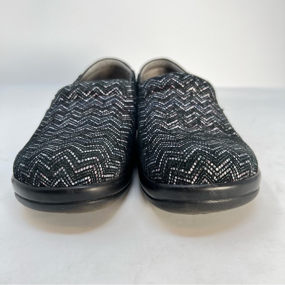 ALEGRIA Shoes Women 5 Black Silver Chevron Leather Slip On Comfort Loafers Nurse - Picture 4 of 11